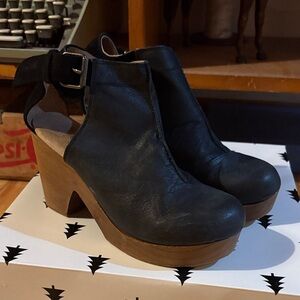 Free People Orchard  Black Leather Platform Ankle Clog with Brown Wedge size 37
